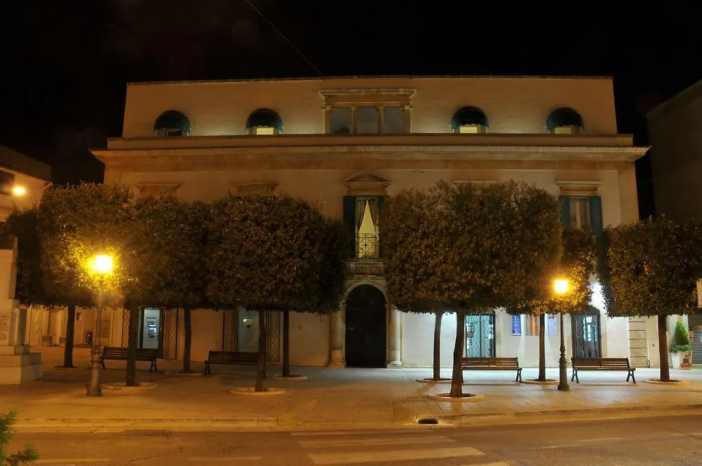 Palazzo Agrusti - Residenza D'Epoca-1